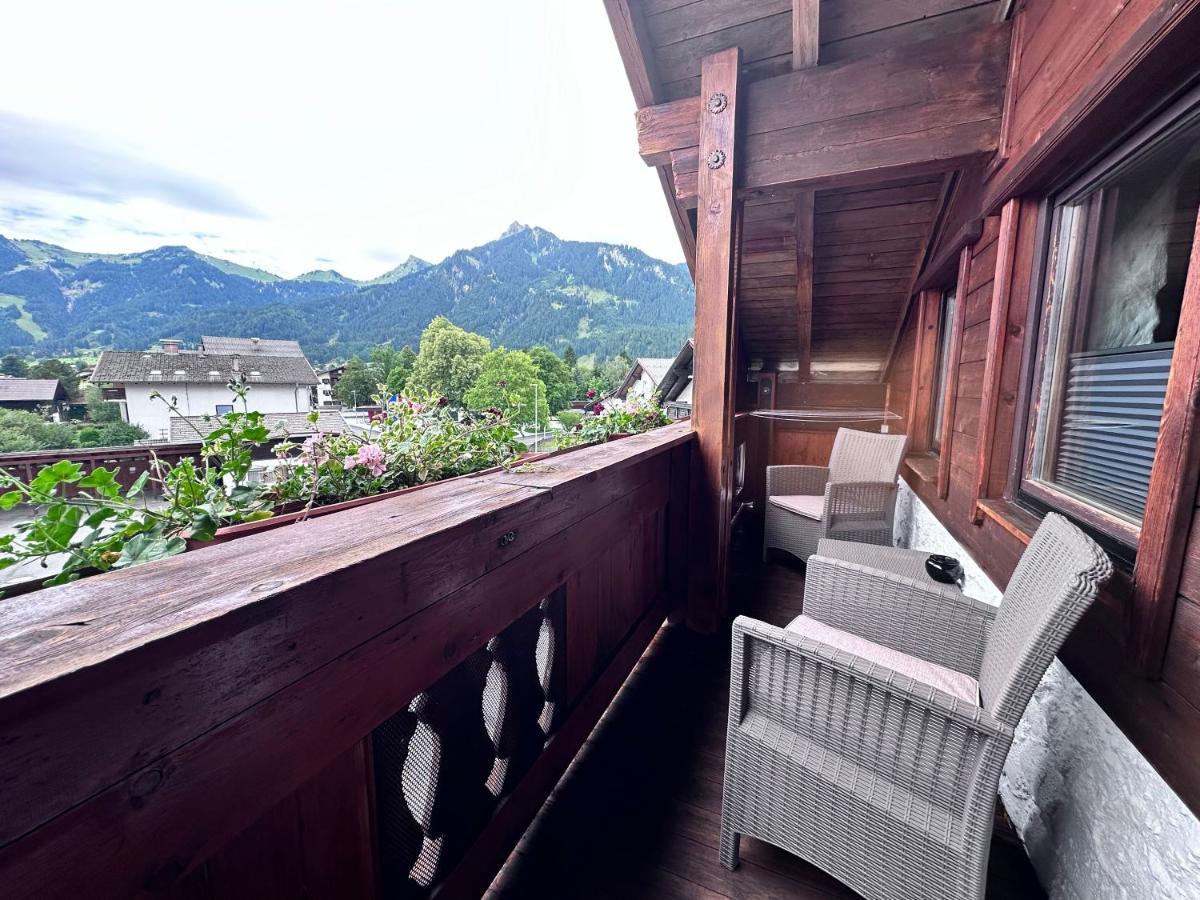 Ferienwohnung Gasser ロイテ エクステリア 写真